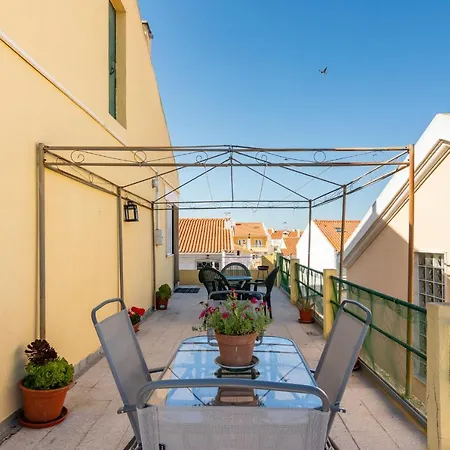 Lisbon South Bay בית אירוח *