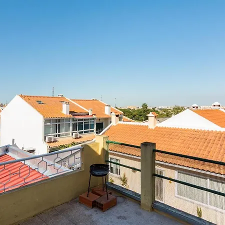 Lisbon South Bay Homestay Amora
